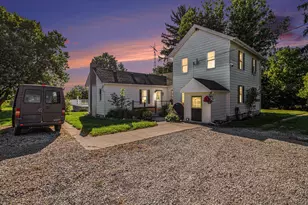 7350 Sanford Rd, Howell, MI 48855 - Photo 4