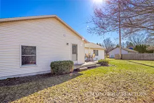 15257 Widgeon Rd, Grand Haven, MI 49417 - Photo 38