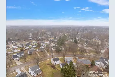 1829 Lonsdale Drive NE, Grand Rapids, MI 49503 - Photo 40