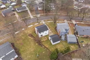 1829 Lonsdale Dr NE, Grand Rapids, MI 49503 - Photo 36