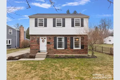 1829 Lonsdale Drive NE, Grand Rapids, MI 49503 - Photo 2