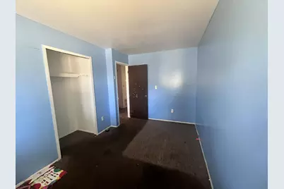8160 Sussex Street, Detroit, MI 48228 - Photo 4