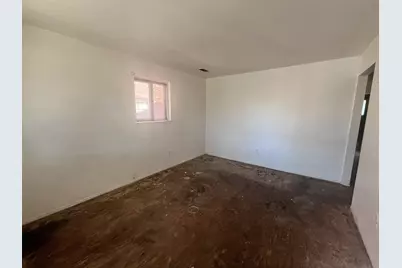 8160 Sussex Street, Detroit, MI 48228 - Photo 8