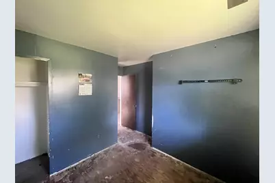 8160 Sussex Street, Detroit, MI 48228 - Photo 6