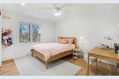 687 Lugers Road, Holland, MI 49423 - Photo 16