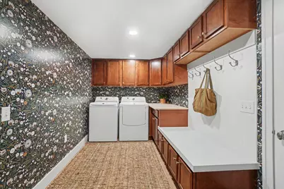 687 Lugers Road, Holland, MI 49423 - Photo 14