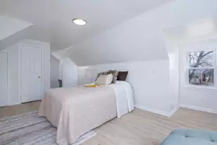 18423 Ashton Ave, Detroit, MI 48219 - Photo 16