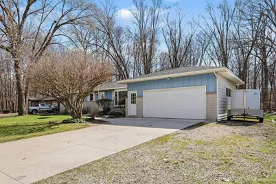 3228 Paris Park Drive SE, Grand Rapids, MI 49512 - Photo 4