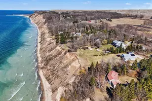 4745 S Lakeshore Dr, Ludington, MI 49431 - Photo 30