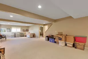 8905 N Clearwater Dr, Zeeland, MI 49464 - Photo 44