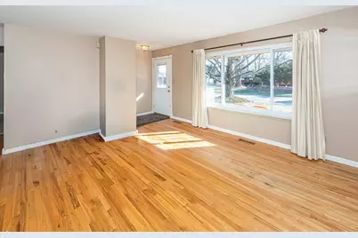 467 Douglas Street, Ypsilanti, MI 48197 - Photo 12