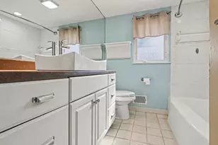 244 Downey Dr, Benton Harbor, MI 49022 - Photo 12