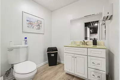 2015 Kalamazoo Avenue SE, Grand Rapids, MI 49507 - Photo 8