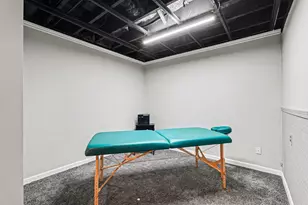 2015 Kalamazoo Ave SE, Grand Rapids, MI 49507 - Photo 10