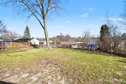 1106 Walwood Drive NE, Grand Rapids, MI 49505 - Photo 30