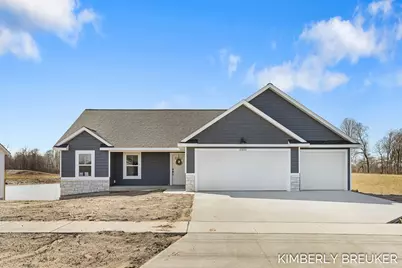11923 Everett Avenue, Allendale, MI 49401 - Photo 2