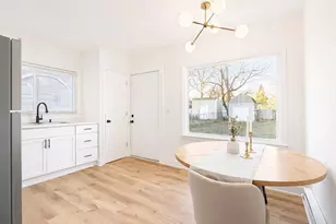 1013 Trimble Ave, Kalamazoo, MI 49048 - Photo 4