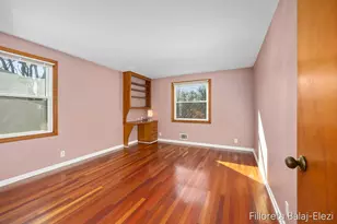 5023 Creekview Dr SE, Grand Rapids, MI 49508 - Photo 16