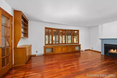 5023 Creekview Drive SE, Grand Rapids, MI 49508 - Photo 8