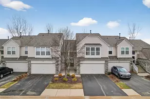 518 Dockside Cir, Holly, MI 48442 - Photo 2