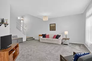 518 Dockside Cir, Holly, MI 48442 - Photo 8