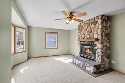 320 S Sunset Street, Plainwell, MI 49080 - Photo 4