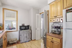 1000 N Elizabeth St, Dearborn, MI 48128 - Photo 14