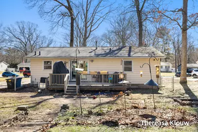 15701 Charles Court, Grand Haven, MI 49417 - Photo 32