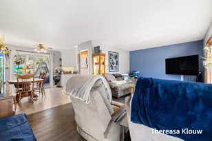 15701 Charles Ct, Grand Haven, MI 49417 - Photo 10