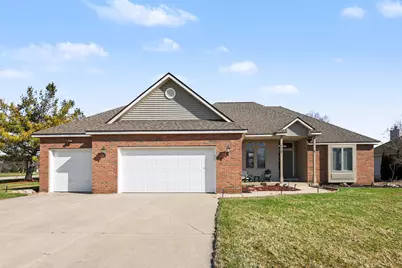 938 Mid Bluff Drive, Zeeland, MI 49464 - Photo 2