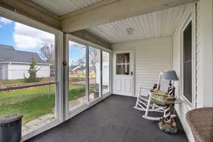 2018 W Coachlight Dr, Jackson, MI 49201 - Photo 30