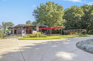 6465 Sandhill Ln, Fennville, MI 49408 - Photo 10