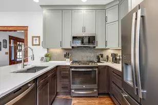 52 Devonshire Rd, Pleasant Ridge, MI 48069 - Photo 10