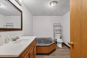 9300 E Hillis Rd, Vestaburg, MI 48891 - Photo 28