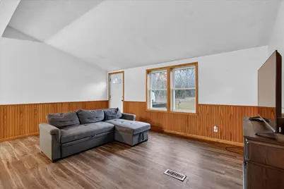 9300 E Hillis Road, Vestaburg, MI 48891 - Photo 6