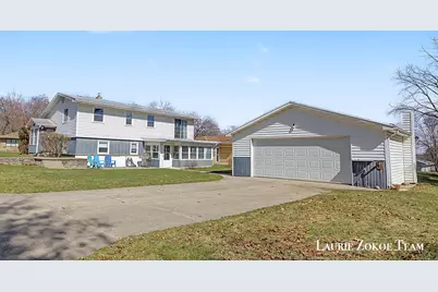 1458 10th Street NW, Grand Rapids, MI 49504 - Photo 2