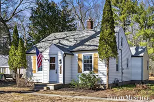 2526 Pennsylvania Ave, Muskegon, MI 49445 - Photo 2