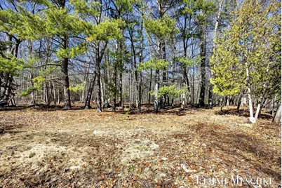 2526 Pennsylvania Avenue, Muskegon, MI 49445 - Photo 36