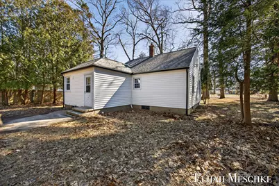 2526 Pennsylvania Avenue, Muskegon, MI 49445 - Photo 34