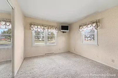 503 West Gilson Street, Edmore, MI 48829 - Photo 8