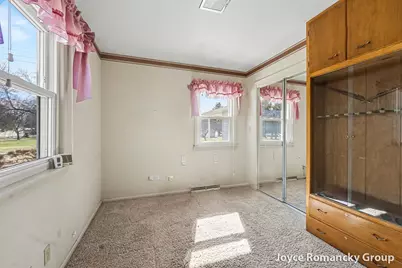 503 West Gilson Street, Edmore, MI 48829 - Photo 10