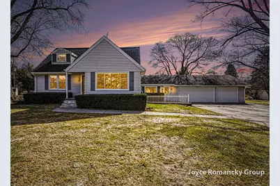 503 West Gilson Street, Edmore, MI 48829 - Photo 1