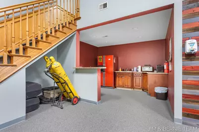 11322 E Lakewood Boulevard, Holland, MI 49424 - Photo 10