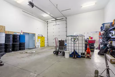 11322 E Lakewood Boulevard, Holland, MI 49424 - Photo 22