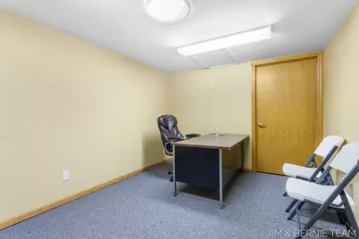 11322 E Lakewood Boulevard, Holland, MI 49424 - Photo 16