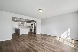 1005 Cedarwood Dr, Greenville, MI 48838 - Photo 4