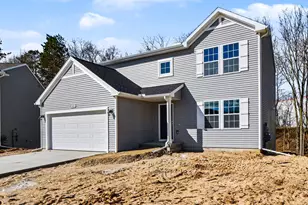 1005 Cedarwood Dr, Greenville, MI 48838 - Photo 1