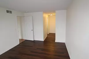 1411 Heatherwood Ln, Ann Arbor, MI 48108 - Photo 18