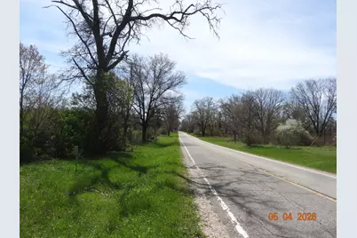550 S Oak Avenue, White Cloud, MI 49349 - Photo 2