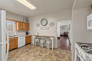 402 Jefferson St, Cassopolis, MI 49031 - Photo 16